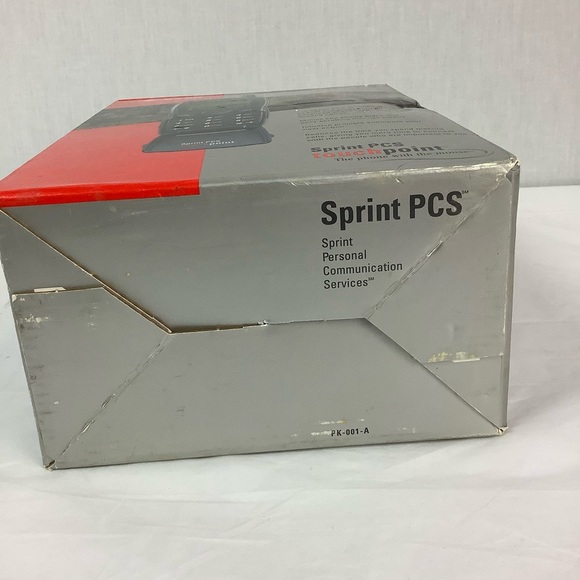 SPRINT PCS TOUCHPOINT FLIP CELL PHONE W/ Box, Manual, Charger, Stand - Picture 7 of 13